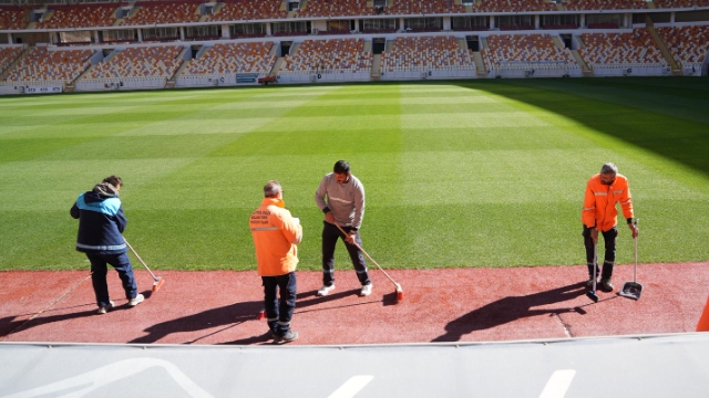 Battalgazi Belediyesi Stadyumu Hazır Hale Getiriyor!