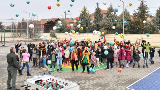 Yeşilyurt Belediyesi Yetenekli Öğrenciler İçin Proje!