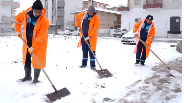 Battalgazi Belediyesi Kar Mesaisini Sürdürüyor!